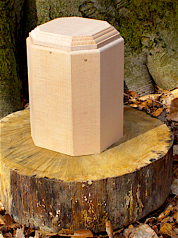 Gutenberger Holzurne Baumstamm Natururne Urne aus Holz Baumbestattung Waldbestattung