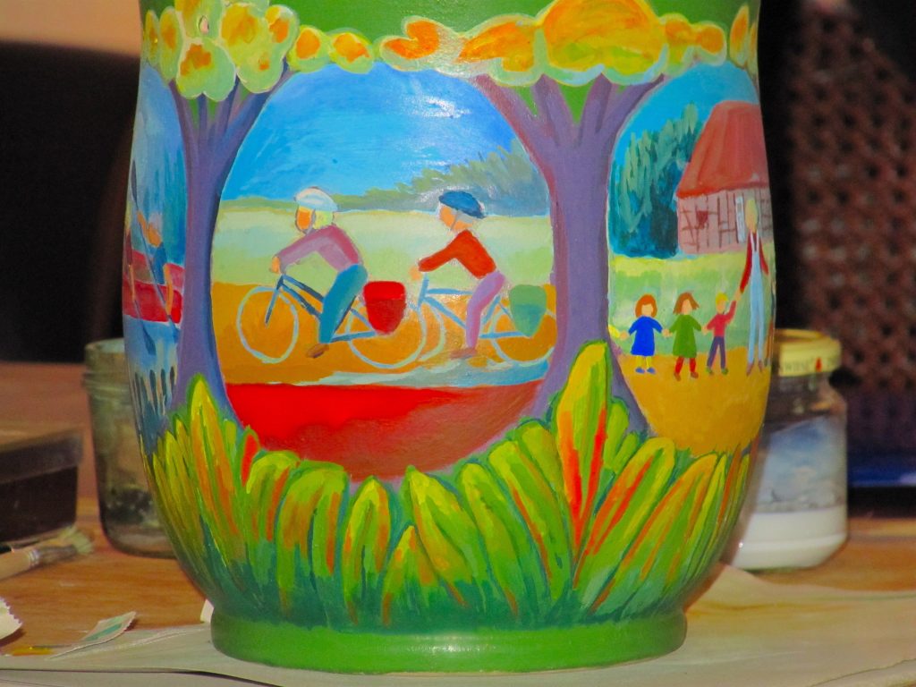 selbst gestaltete Urne